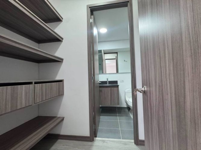 Apartamento de 3 alcobas en arriendo en Altos Del Poblado, Medellín, 70 m² · foto 22 de 24