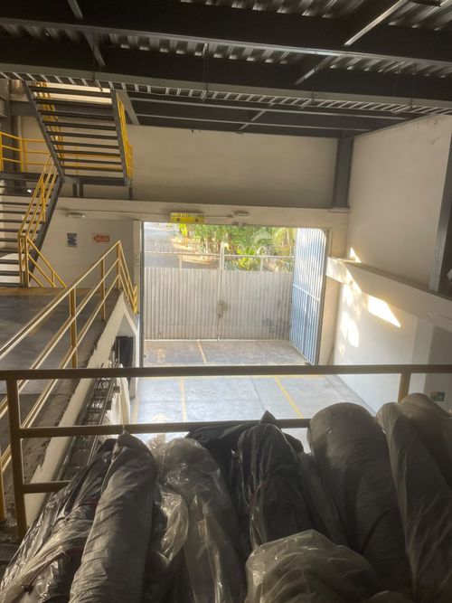 Bodega en arriendo en Salomia, Cali · foto 17 de 24