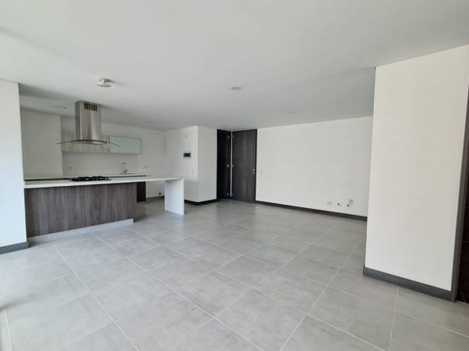 Apartamento de 3 alcobas en venta en Ciudad Del Río, Medellín, 106 m² · foto 2 de 19
