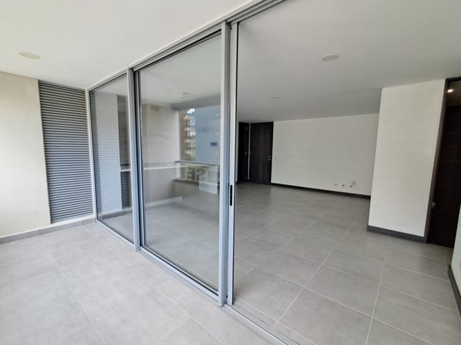 Apartamento de 3 alcobas en venta en Ciudad Del Río, Medellín, 106 m² · foto 7 de 19