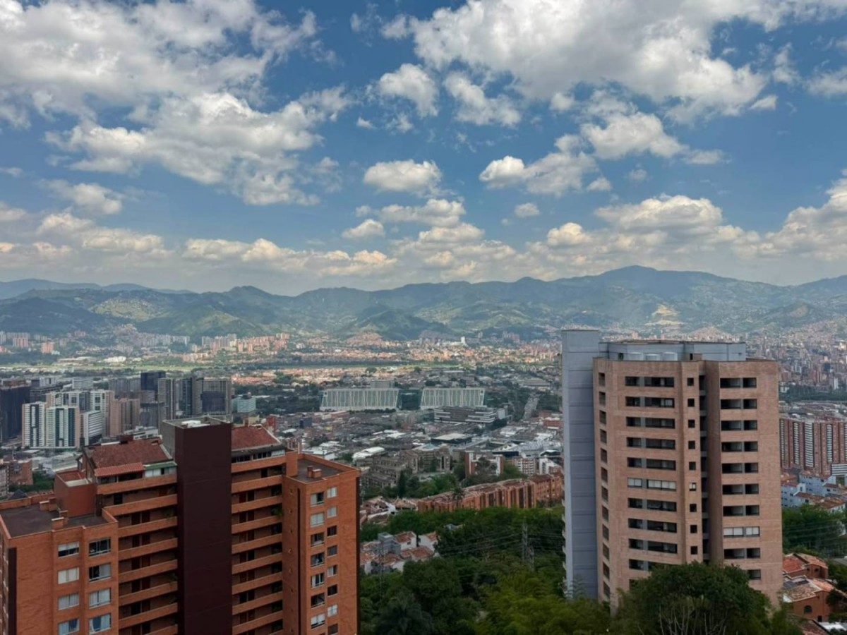 Apartamento en venta en Vía Las Palmas, Medellín · foto 10 de 24