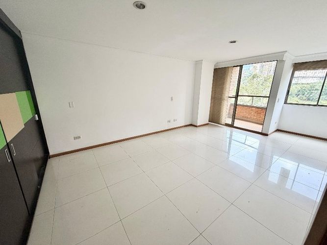 Apartamento de 2 alcobas en arriendo en Aves Maria, Sabaneta, 90 m² · foto 9 de 14