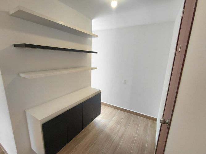 Apartamento de 3 alcobas en arriendo en La Aguacatala, Medellín, 90 m² · foto 5 de 20