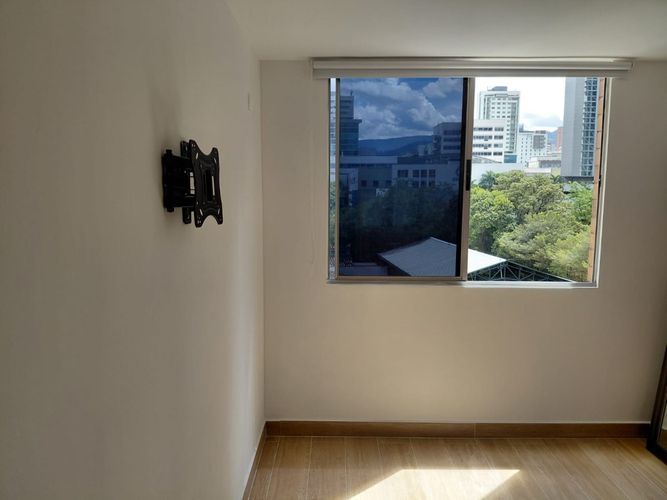 Apartamento de 3 alcobas en arriendo en La Aguacatala, Medellín, 90 m² · foto 6 de 20