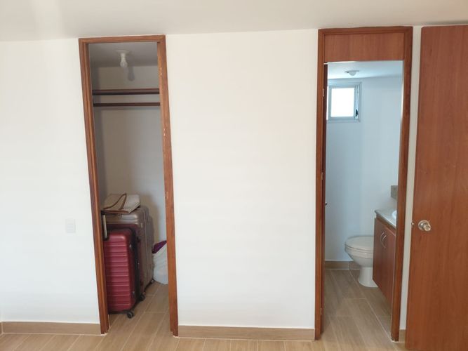 Apartamento de 3 alcobas en arriendo en La Aguacatala, Medellín, 90 m² · foto 9 de 20
