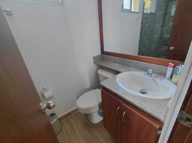 Apartamento de 3 alcobas en arriendo en La Aguacatala, Medellín, 90 m² · foto 13 de 20
