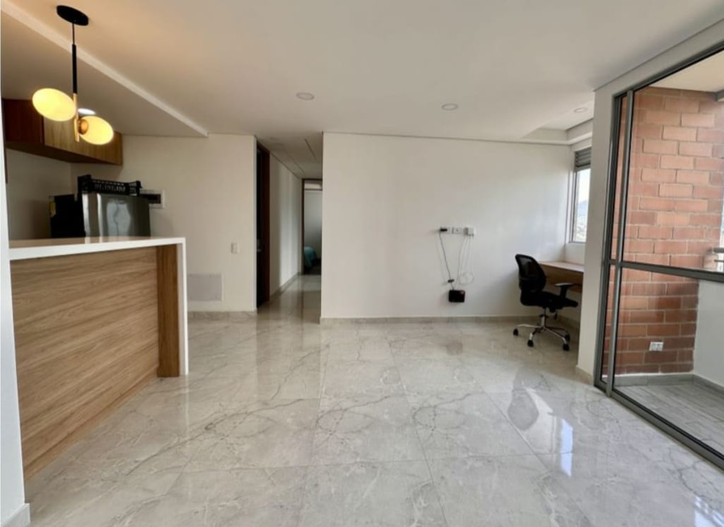 Apartamento en venta en Ditaires, Itagüí · foto 2 de 17