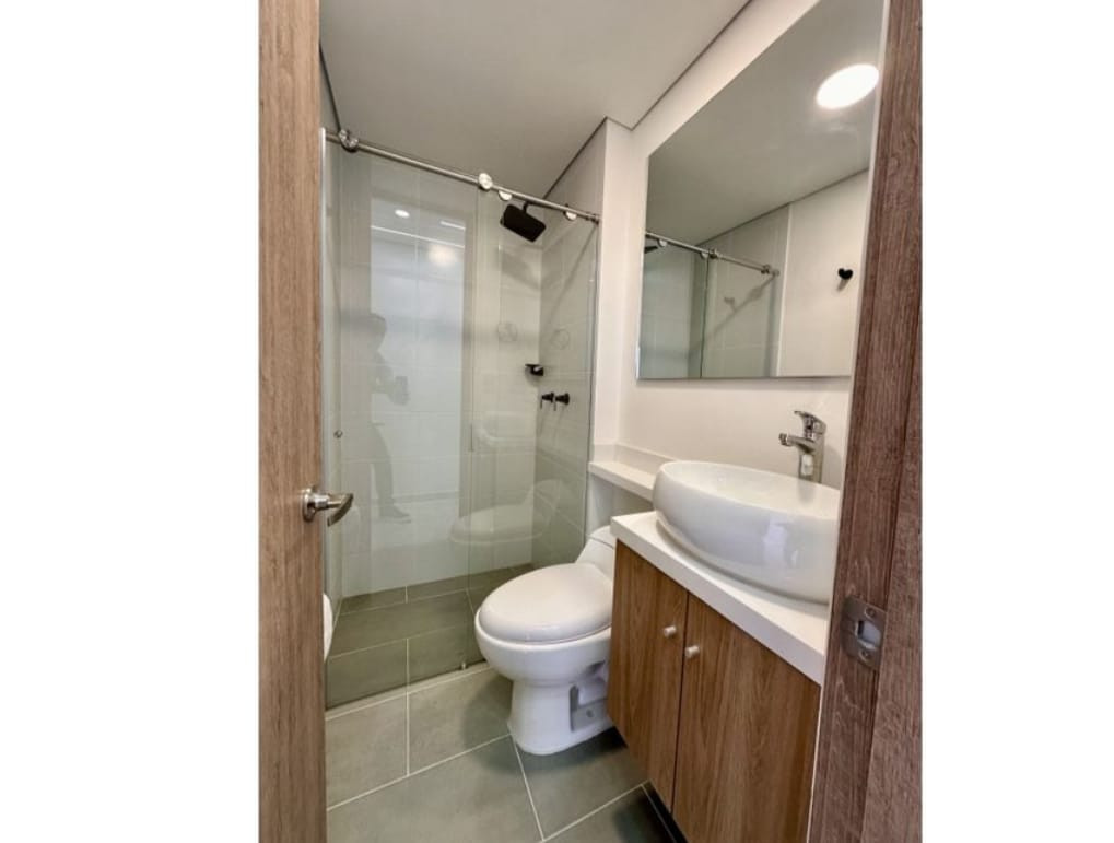 Apartamento en venta en Ditaires, Itagüí · foto 8 de 17