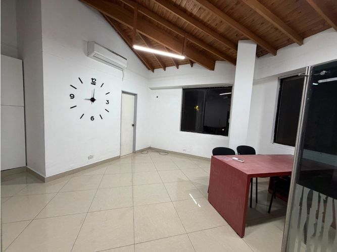 Oficina en arriendo en Conquistadores, Medellín, 34 m² · foto 8 de 9