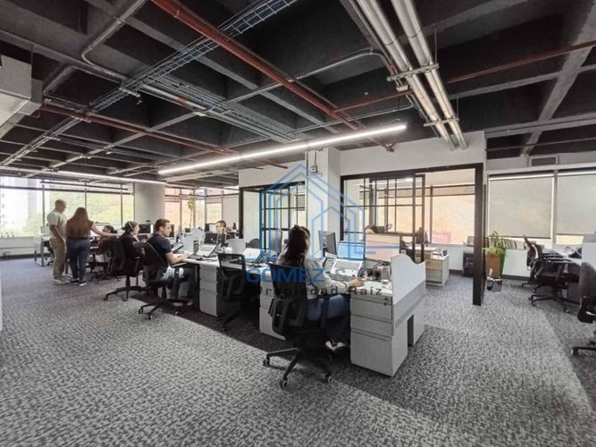 Oficina en arriendo en Las Palmas, Medellín, 230 m² · foto 5 de 13