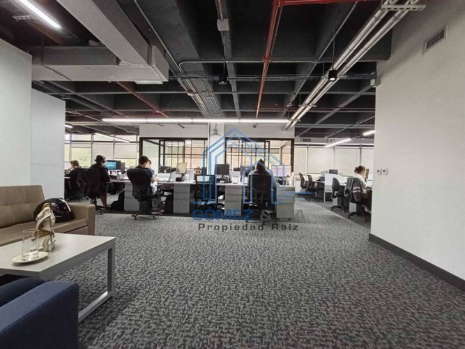 Oficina en arriendo en Las Palmas, Medellín, 230 m² · foto 11 de 13