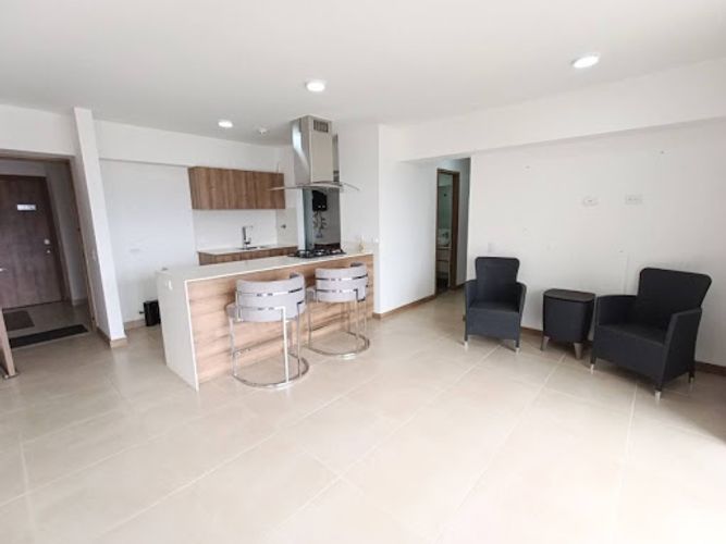Apartamento de 2 alcobas en arriendo en Prados De Sabaneta, Sabaneta, 75 m² · foto 4 de 12