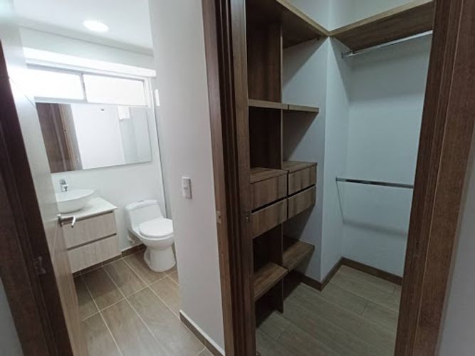 Apartamento de 2 alcobas en arriendo en Prados De Sabaneta, Sabaneta, 75 m² · foto 10 de 12