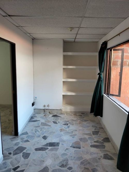 Oficina en arriendo en Centro, Neiva, 31 m² · foto 7 de 8