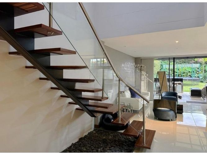 Casa de 3 alcobas en venta en Mesa, Medellín, 270 m² · foto 12 de 19