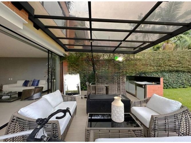Casa de 3 alcobas en venta en Mesa, Medellín, 270 m² · foto 17 de 19