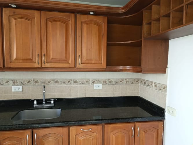 Apartamento de 4 alcobas en venta en Mayorca, Sabaneta, 72 m² · foto 3 de 24