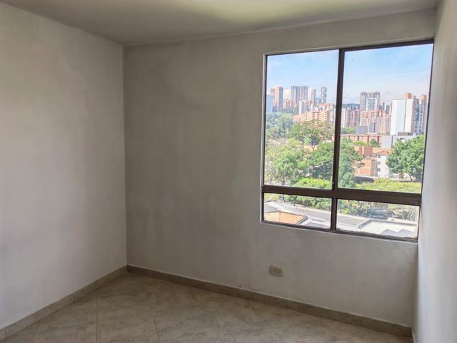 Apartamento de 4 alcobas en venta en Mayorca, Sabaneta, 72 m² · foto 13 de 24