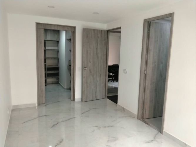 Apartamento de 2 alcobas en venta en Laureles, Medellín, 57 m² · foto 11 de 19