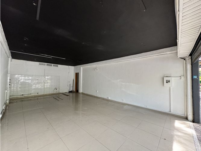 Local en arriendo en Manila, Medellín, 45 m² · foto 4 de 11