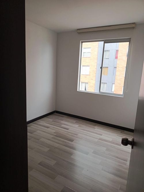 Apartamento de 3 alcobas en venta en Tintala, Bogotá, 56 m² · foto 6 de 13