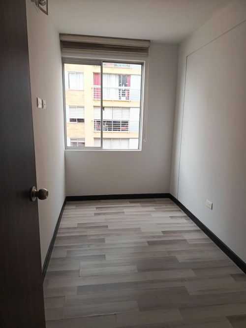 Apartamento de 3 alcobas en venta en Tintala, Bogotá, 56 m² · foto 9 de 13