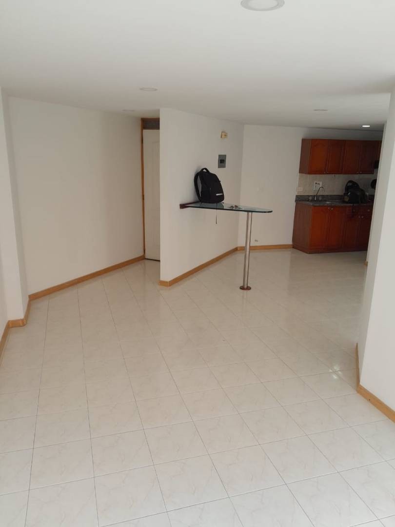 Apartaestudio en arriendo en Vía Las Palmas, Medellín · foto 3 de 17