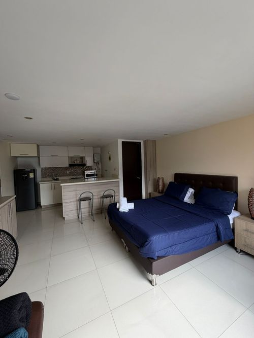 Apartaestudio en venta en La Frontera, Medellín, 30 m² · foto 5 de 14