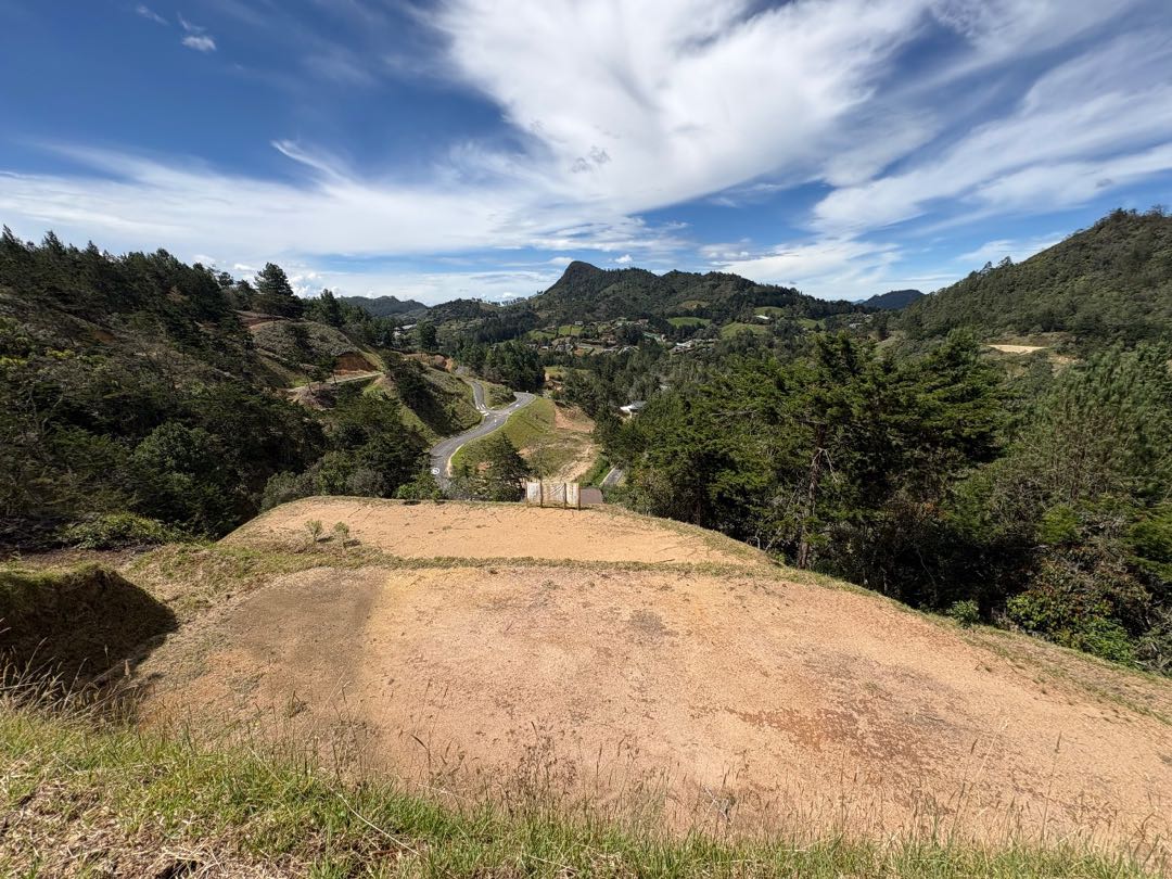 Land in Santa Elena (2774 m²) for Sale - 2