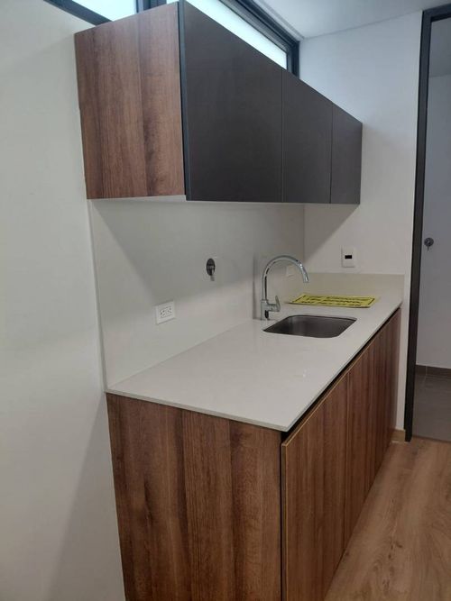 Apartamento de 2 alcobas en arriendo en El Poblado, Medellín, 105 m² · foto 7 de 24