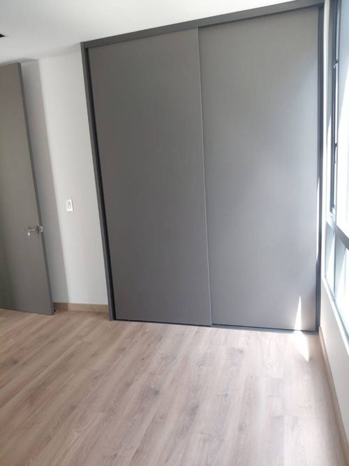 Apartamento de 2 alcobas en arriendo en El Poblado, Medellín, 105 m² · foto 13 de 24