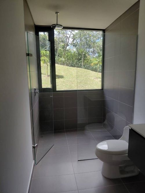 Apartamento de 2 alcobas en arriendo en El Poblado, Medellín, 105 m² · foto 23 de 24