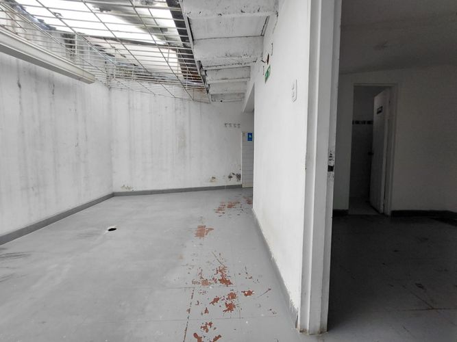Local en arriendo en San Fernando Viejo, Cali, 572 m² · foto 23 de 24