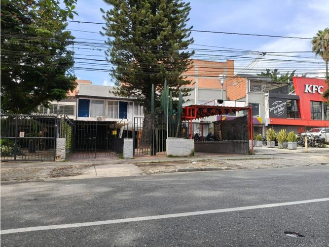 Local en venta en Belén, Medellín, 600 m² · foto 2 de 17