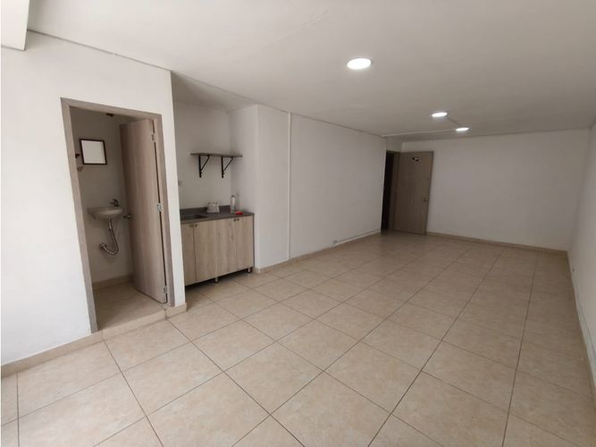 Local en venta en Belén, Medellín, 600 m² · foto 8 de 17