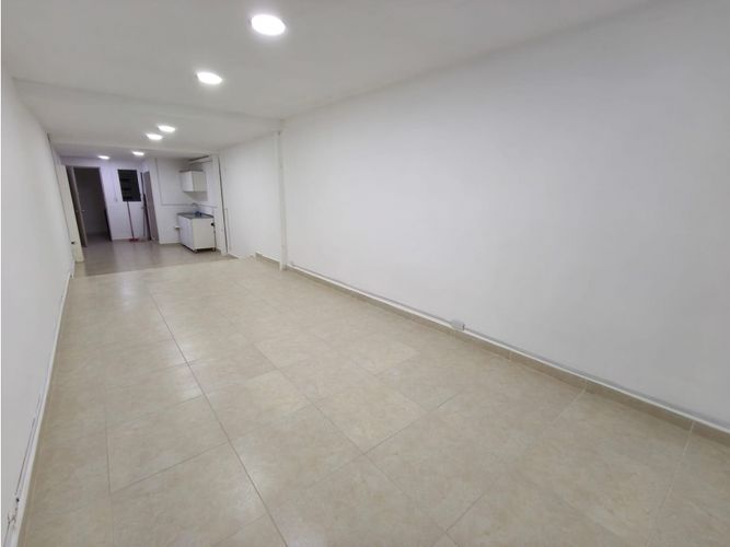 Local en venta en Belén, Medellín, 600 m² · foto 14 de 17