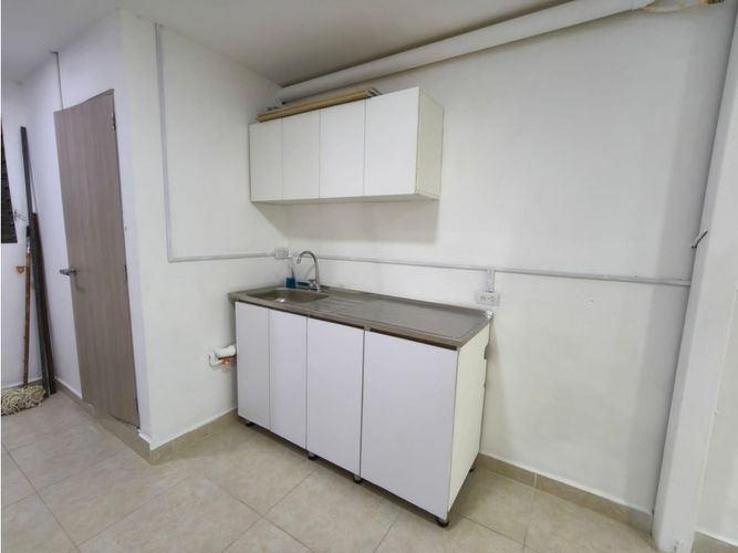 Local en venta en Belén, Medellín, 600 m² · foto 15 de 17
