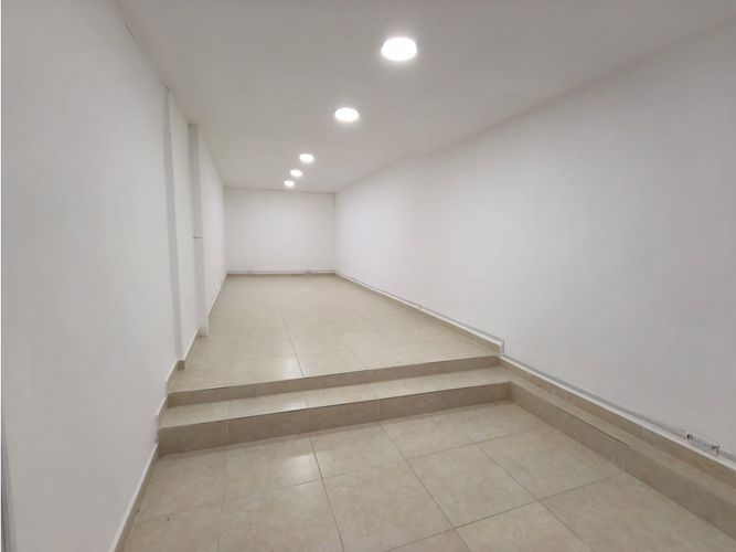 Local en venta en Belén, Medellín, 600 m² · foto 16 de 17
