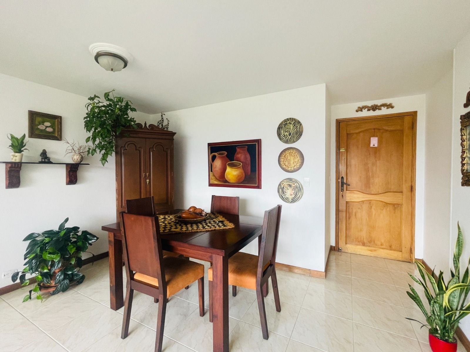 Apartamento en venta en El Poblado, Medellín · foto 3 de 19
