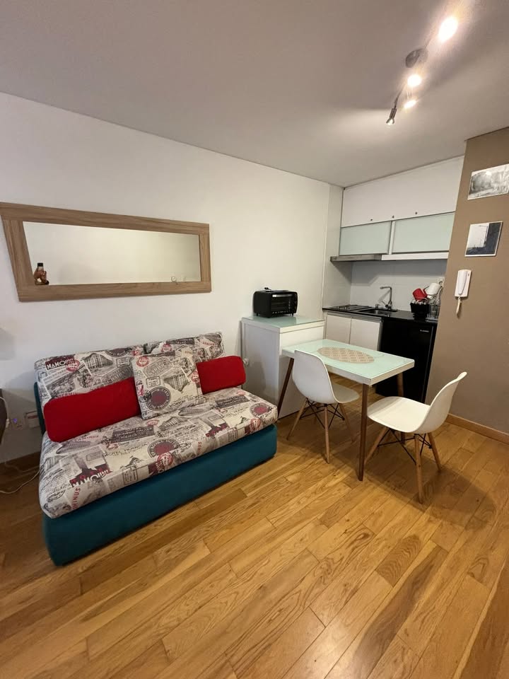 Alquiler Loft Amueblado En Puerto Del Buceo