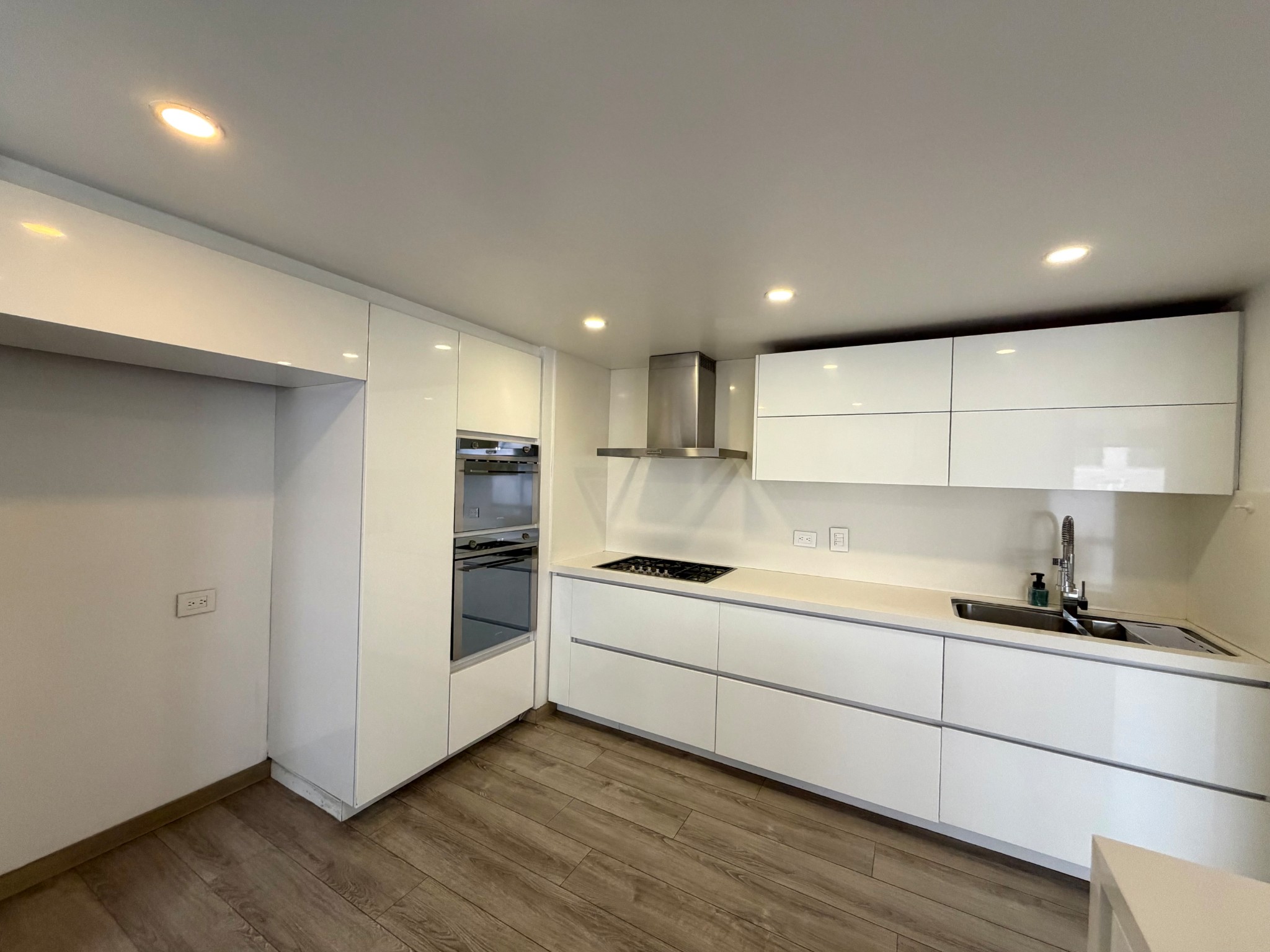 Apartamento en arriendo en La Cabrera, Bogotá · foto 7 de 14