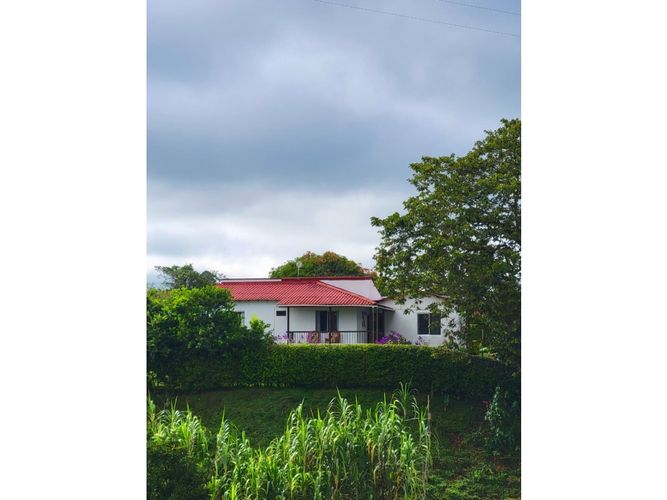 Finca en venta en Fachadas, Armenia, 150 m² · foto 23 de 24