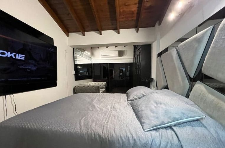 Casa de 3 alcobas en venta en Loma Del Chocho, Envigado, 270 m² · foto 8 de 24