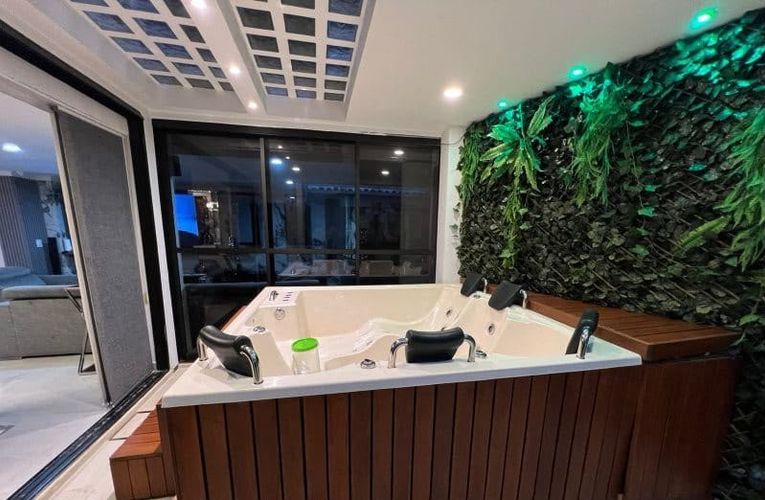 Casa de 3 alcobas en venta en Loma Del Chocho, Envigado, 270 m² · foto 7 de 24