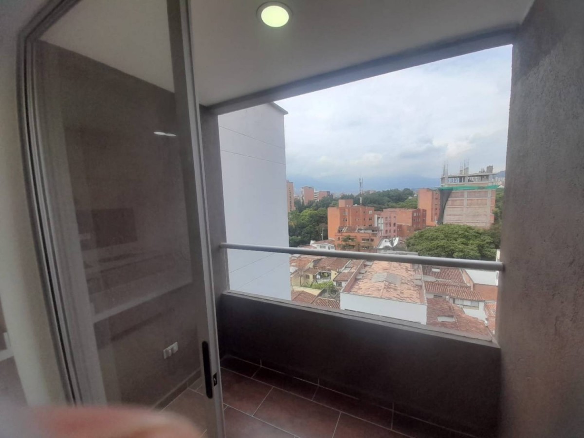 Apartaestudio en arriendo en Laureles, Medellín · foto 8 de 14
