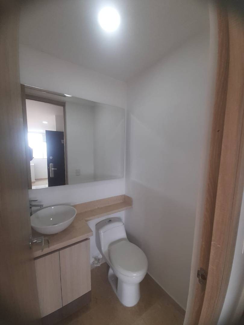 Apartaestudio en arriendo en Laureles, Medellín · foto 13 de 14