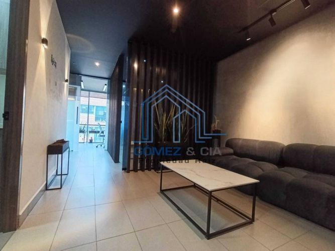 Oficina en arriendo en Milla De Oro, Medellín, 60 m² · foto 2 de 12