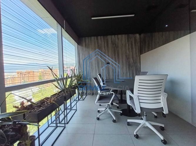 Oficina en arriendo en Milla De Oro, Medellín, 60 m² · foto 9 de 12