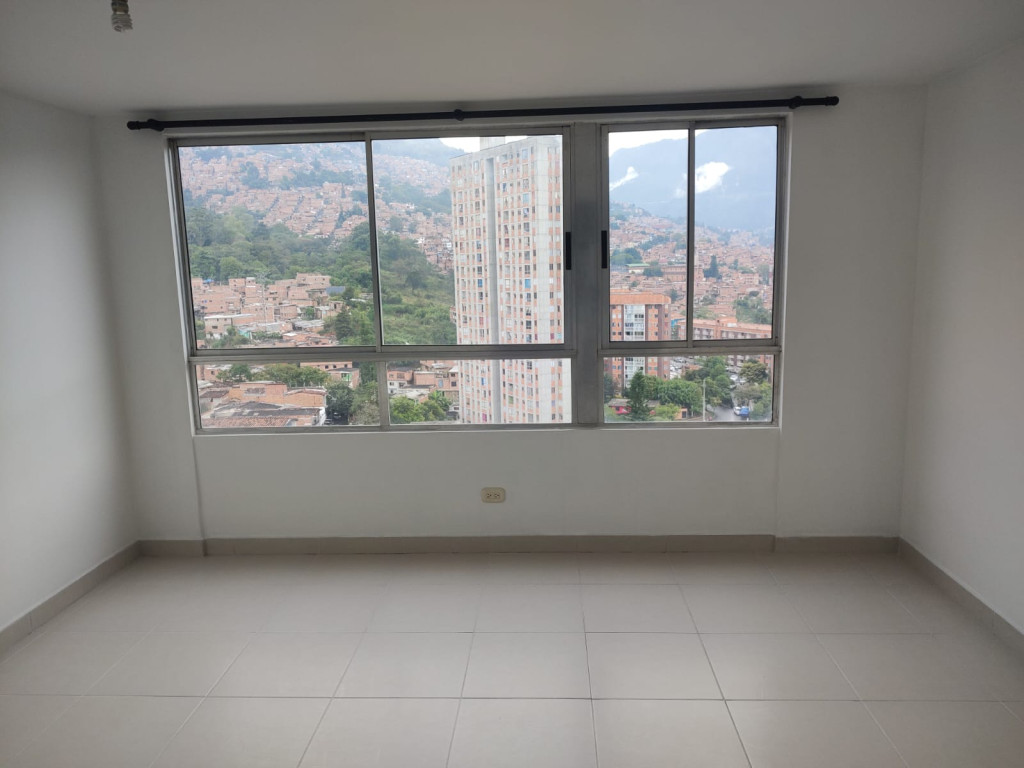 Apartamento en Arriendo en La mansion, Medellín