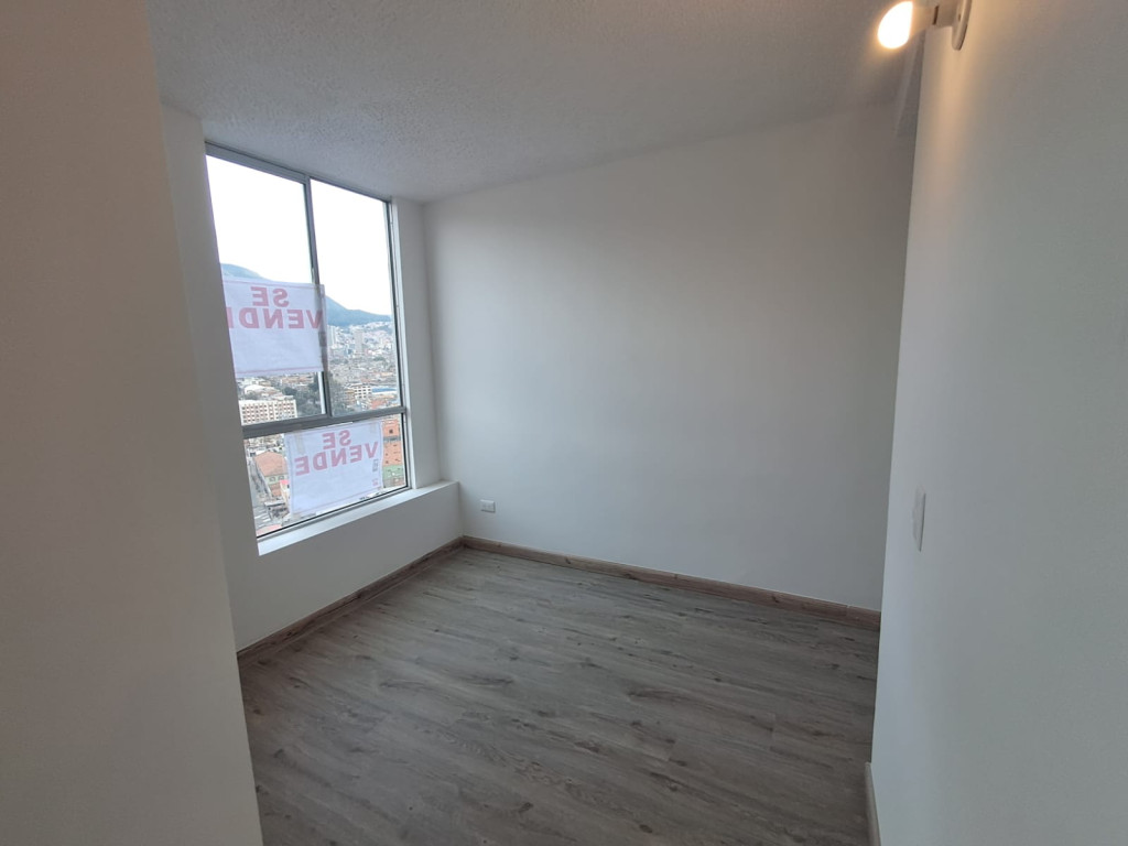 Apartamento en venta en Usatama, Bogotá · foto 5 de 14
